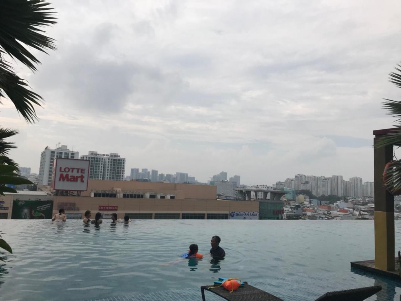 Sunrise City - 5 Star Ho-Chi-Minh-Stadt Exterior foto